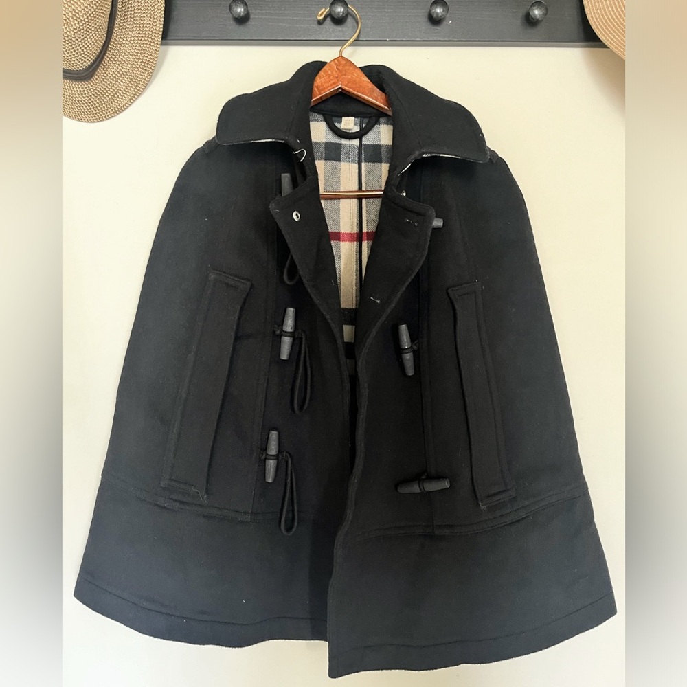 Burberry Black Cape with Check Lining